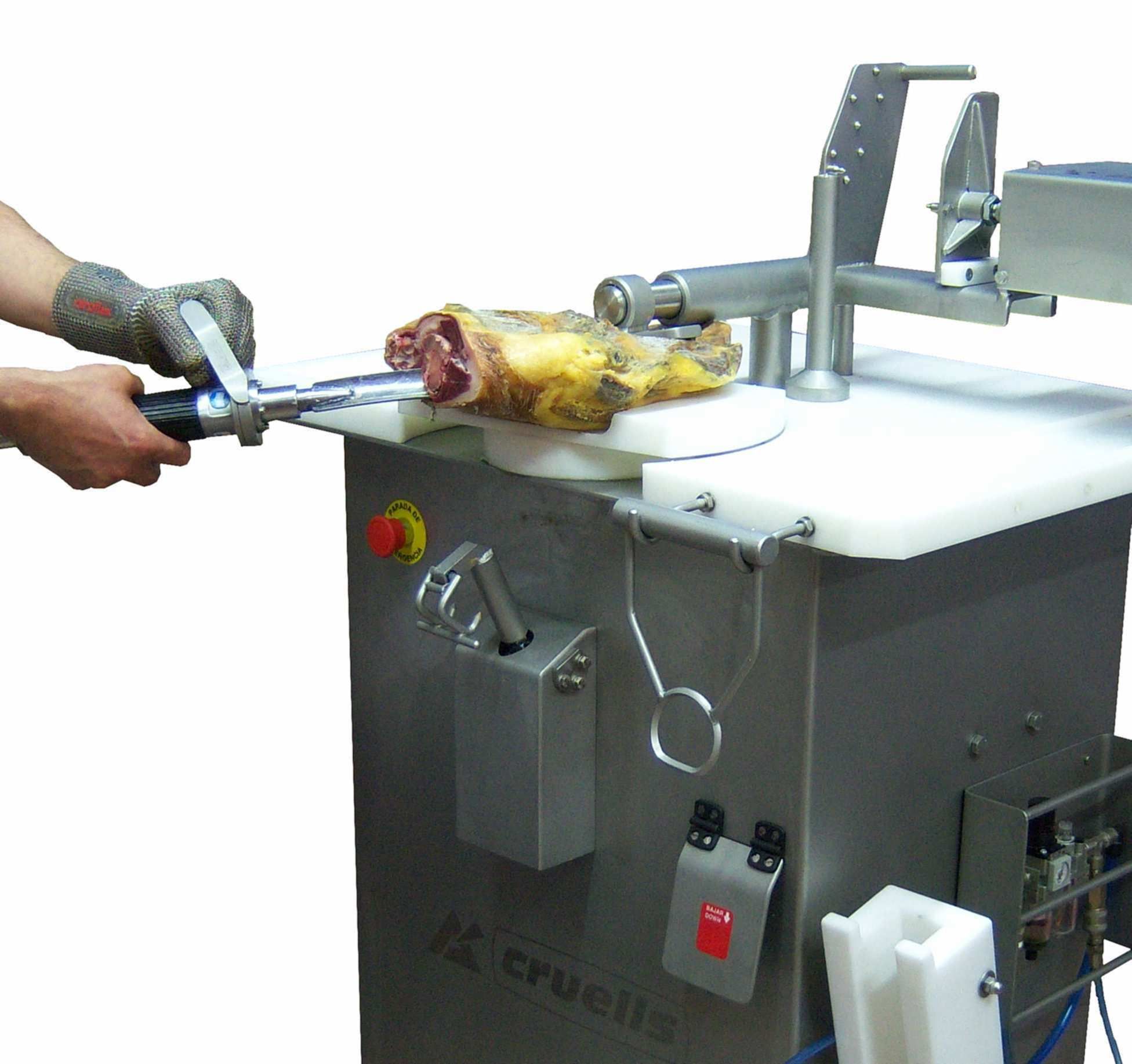Deshuesadora DP con paletilla sujeta para su procesado